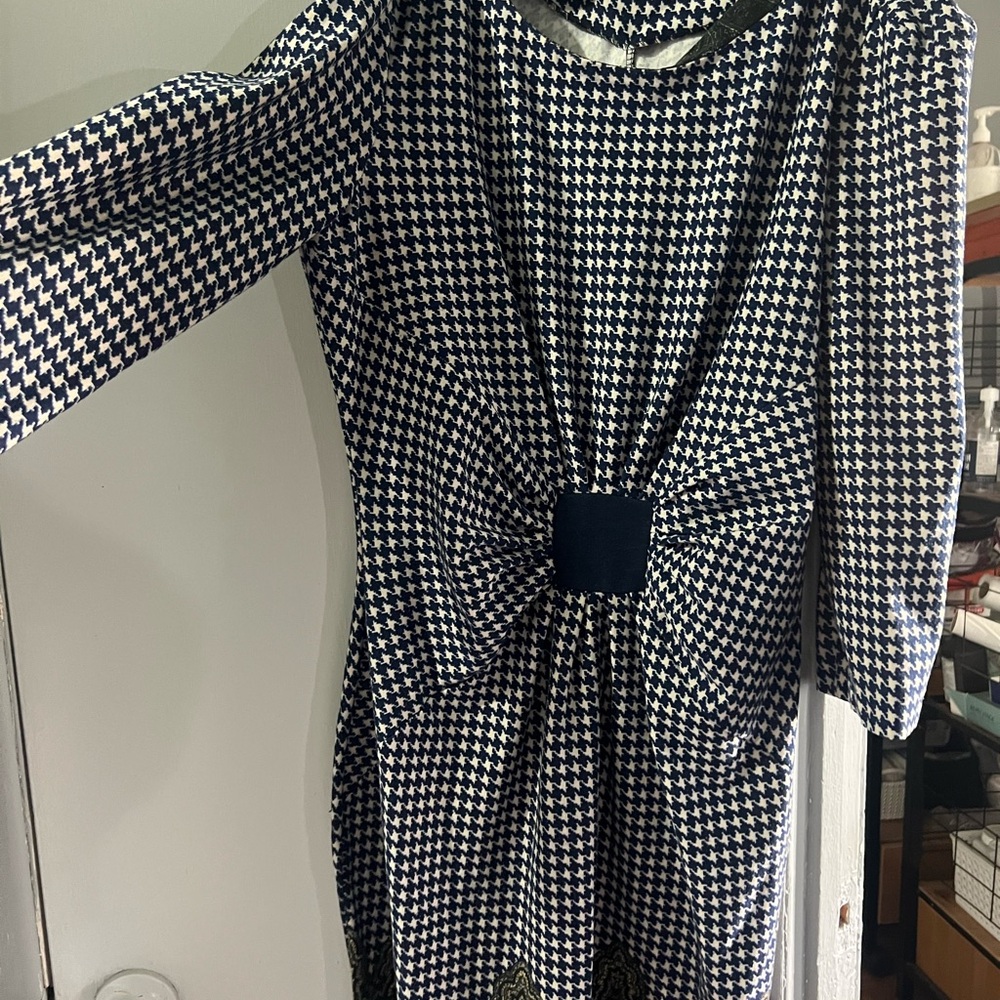 Elegant Black and White Midi Dress